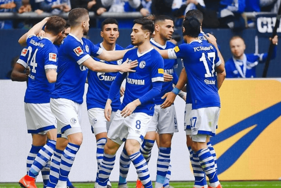 关于赛地聚焦——德国杯今夜热度飙升，里尔刷新队史纪录，媒体盛赞，赛季目标并未改变的信息