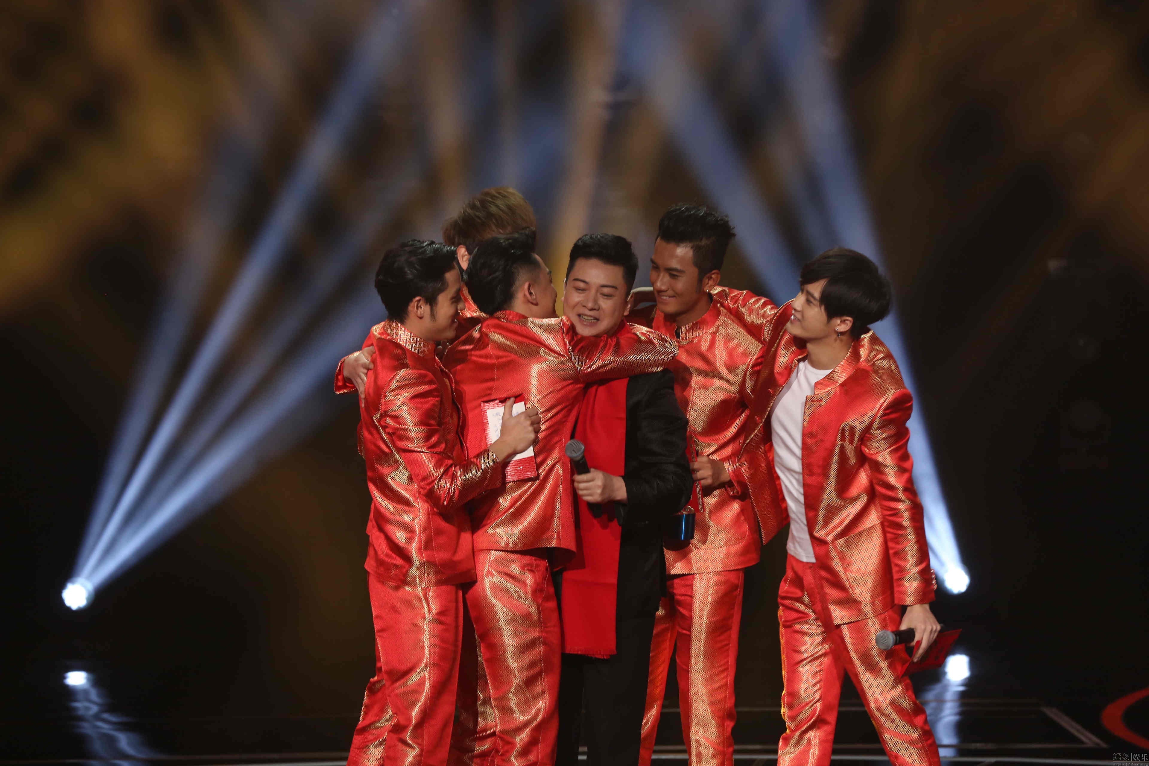 转会期拉齐奥调整名单以备欧篮联，复出首秀环节打磨，质疑声仍在，医务组通报恢复的简单介绍